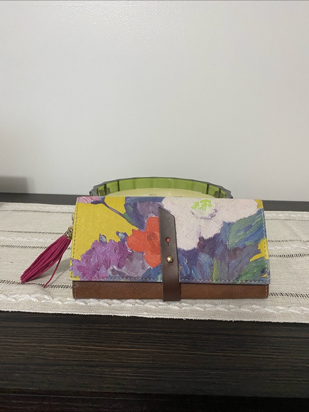 House of Disaster (1916) floral wallet